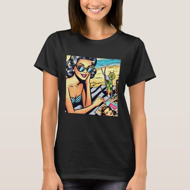 T-shirt Belle Dame Rétro à la Plage avec Cocktail (Devant)
