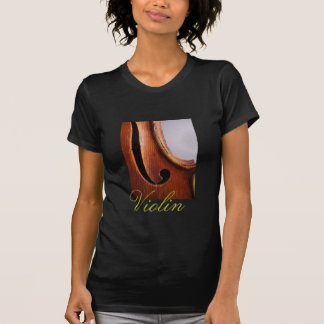 T-shirt Belle image de violon par Leslie Harlow