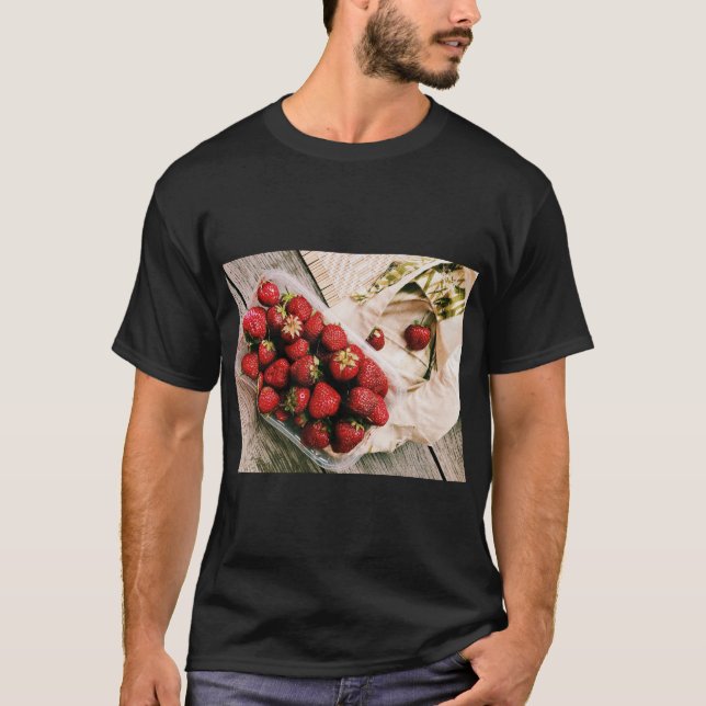 T-shirt Belle photo de fraise (Devant)