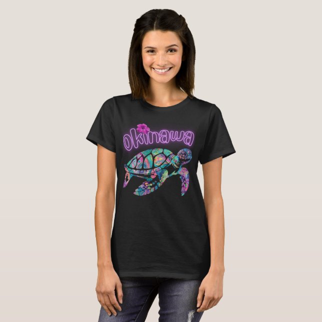 T-shirt Belle Tortue de mer de Paisley Okinawa (Devant entier)