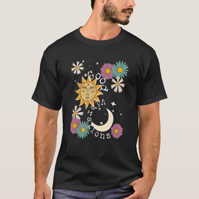T-shirt Belle Vibration Boho Sun Moon Flowers Énergie P (Devant)