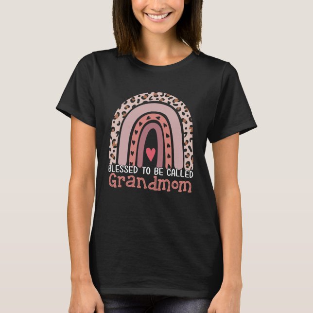 T-shirt Bénie d'être appelée Grand-mère Moth Léopard Arc-e (Devant)