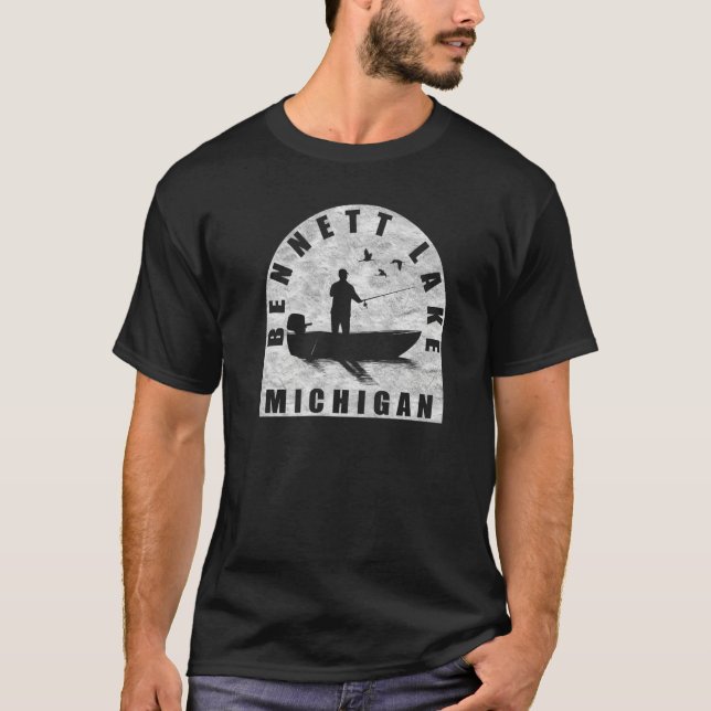 T-shirt Bennett Lake Fishing Michigan (Devant)
