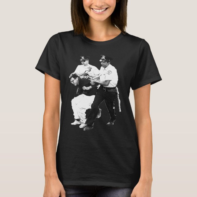 T-shirt Bernie Sanders Arrested (Devant)