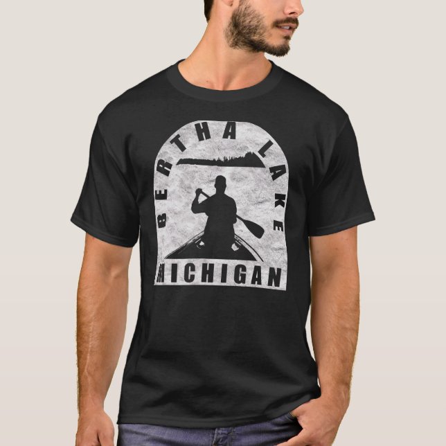 T-shirt Bertha Lake Canoeing Michigan (Devant)