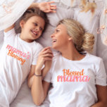 T-shirt Bienheureuse maman écriture moderne Fête des Mères<br><div class="desc">Bienheureuse maman écriture moderne Mère's Day T-Shirt</div>