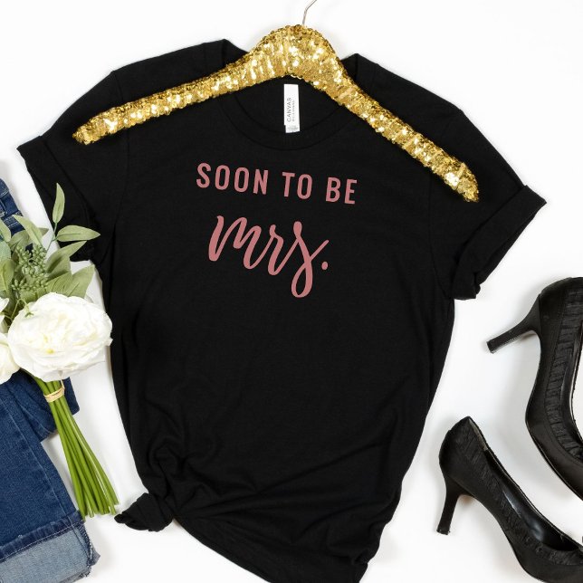 T-shirt Bientôt Mme Bachelorette Mariée (Créateur téléchargé)