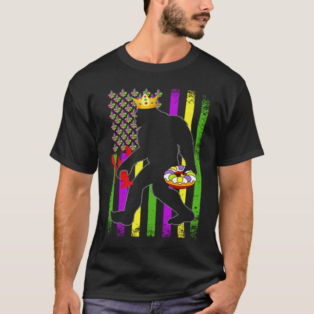 T-shirt Big Foot Mardi Gras King with American USA flag (Devant)
