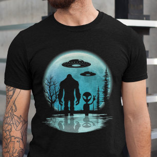 T-shirt Bigfoot Alien UFO Tee Conspiracy Theory