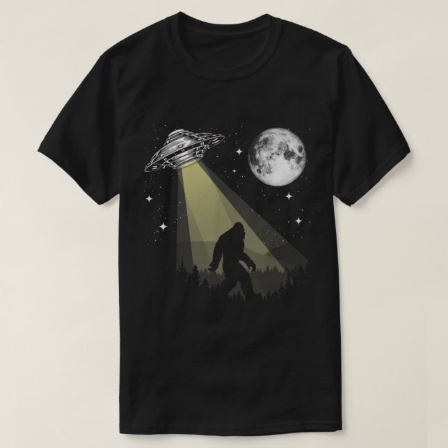 T-shirt Bigfoot and UFO Under the Moonlight (Design devant)