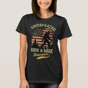 T-shirt Bigfoot champion de cache-cache drôle de sasquatch