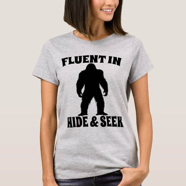 T-shirt Bigfoot Drôle - Courant en Cache-Cache (Devant)