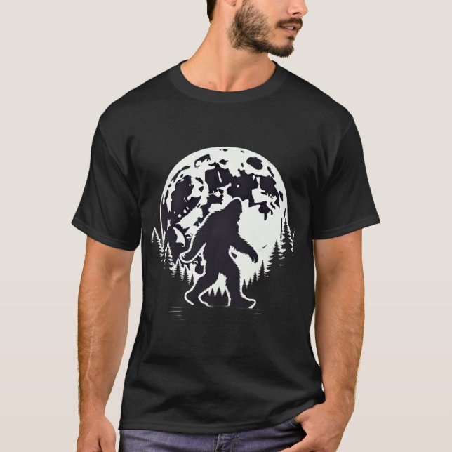 T-shirt Bigfoot Moonlit Stroll (Devant)