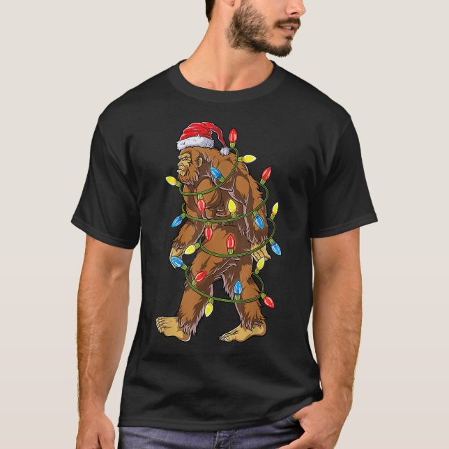 T-shirt Bigfoot Père Noël Feux d'arbre de Noël Funky Noël (Devant)