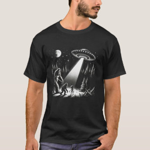 T-shirt Bigfoot rencontre l'Alien Alien Bigfoot Pleine lun