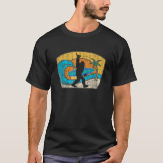 T-shirt Bigfoot Retro Surfing Gift for Shaka Aloha Surfer