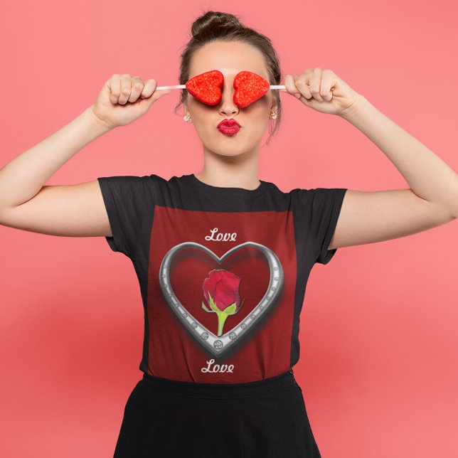 T-shirt Bijoux en argent Saint-Valentin Coeur avec Rose ro (Silver Jewelry Valentine Heart with Red Rose Womens T-Shirt)