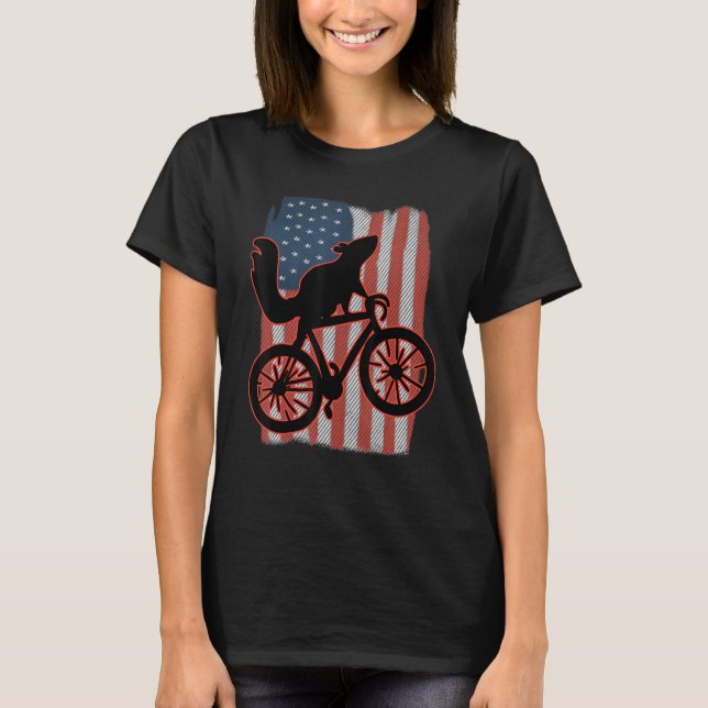 T-shirt Bike Squirrel Riding A Bicycle Patriotic American  (Devant)