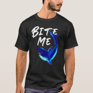 T-shirt Bite Me Shark
