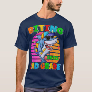 T-shirt Bizarre En Deuxième Année Retour À L'École Requin