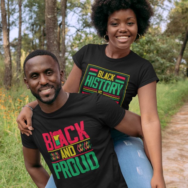 T-shirt Black and proud (Créateur téléchargé)