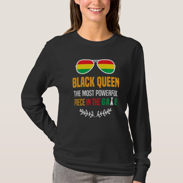 T-shirt Black Queen The Most Powerful Piece Black History  (Devant)