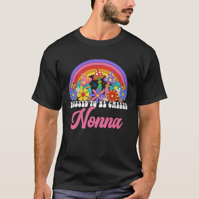 T-shirt Blessed To Be Called Nonna Rainbow Groovy Hippie F (Devant)