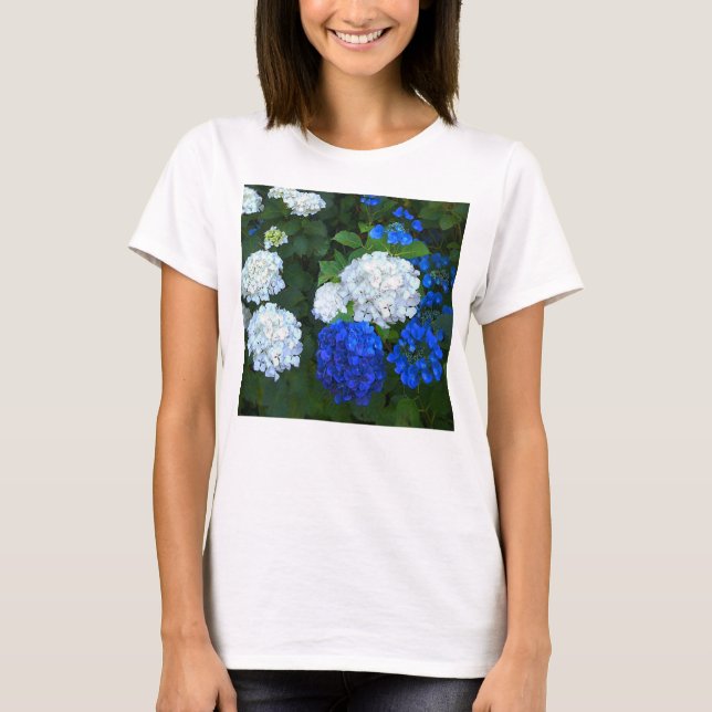T-shirt Blue and white Hydrangeas. (Devant)