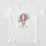 T-shirt Blue Red Hot Air Balloon Stars Joyeux Birthday Boy<br><div class="desc">"Birthday Boy" Cite La Typographie. Ballon d'aquarelle en rouge,  blanc,  bleu et jaune. nuage bleu,  étoiles jaunes. Non sexiste pour les garçons ou les filles.</div>