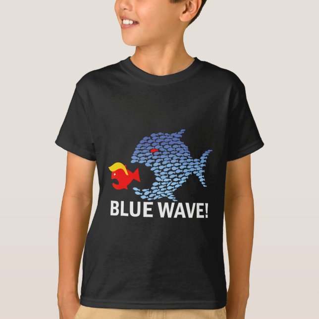 T-shirt Blue Wave 2024 Funny Big Fish Eat Little Fish Trum (Devant)
