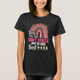 T-shirt Boho Rainbow Rock L'essai ne stressent pas le jour
