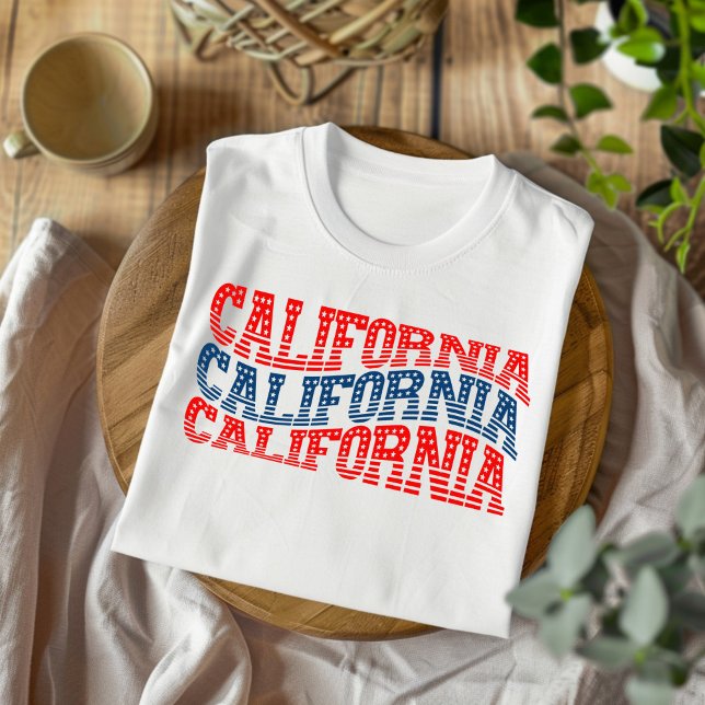 T-shirt Boho rouge et bleu de Californie patriotiq (Créateur téléchargé)