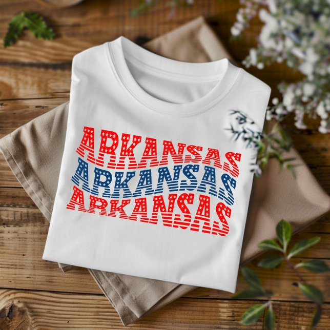 T-shirt Boho rouge et bleu de l'Arkansas patriotiq (Créateur téléchargé)