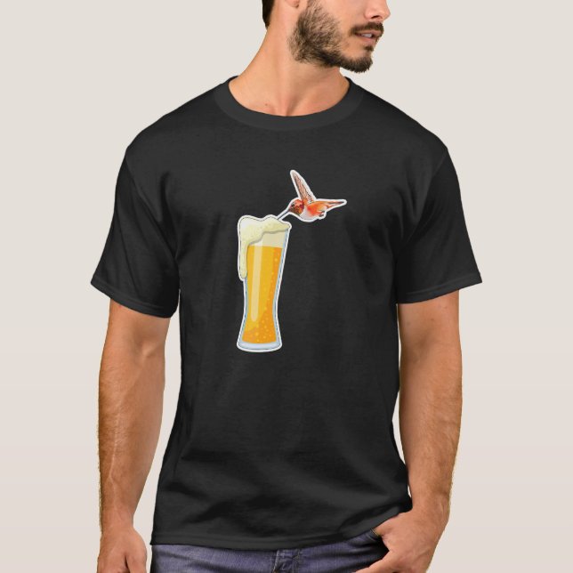 T-shirt Boire de la bière de colibri Spirit Animal Hummer  (Devant)