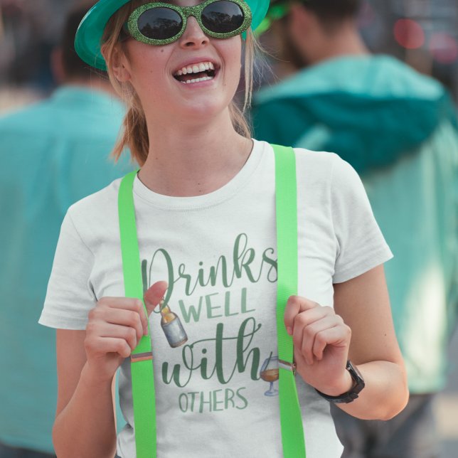 T-shirt Bois bien avec d'autres St. Patrick's Day (Créateur téléchargé)