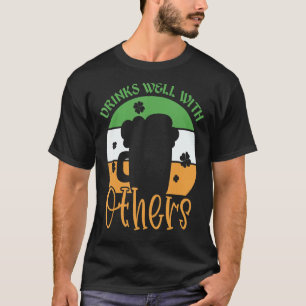 T-shirt Boissons De Jour de la Saint Patrick Bien Avec D'A