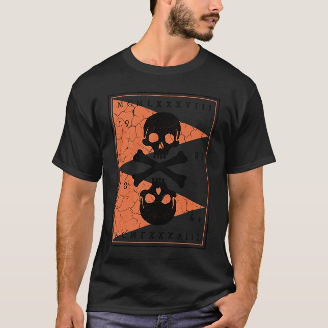 T-shirt Bones and Skulls Pirate  3 (Devant)