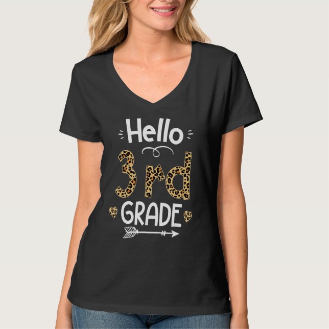 T-shirt Bonjour Empreinte de léopard de 3e année Enseignan (Devant)