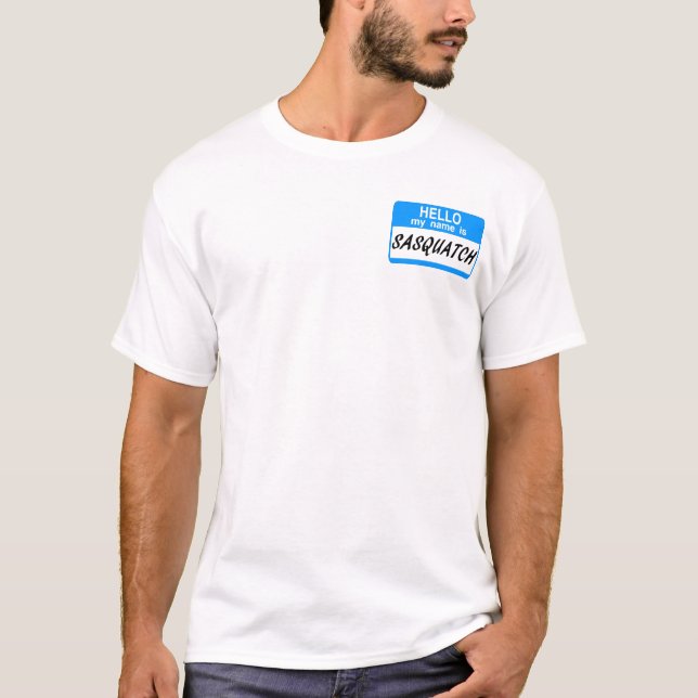 T-shirt Bonjour étiquette nommée Sasquatch (Devant)