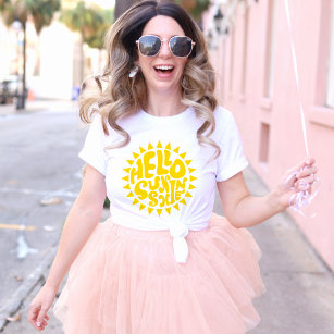 T-shirt Bonjour Sunshine Lettrer Jaune Sun Design de texte
