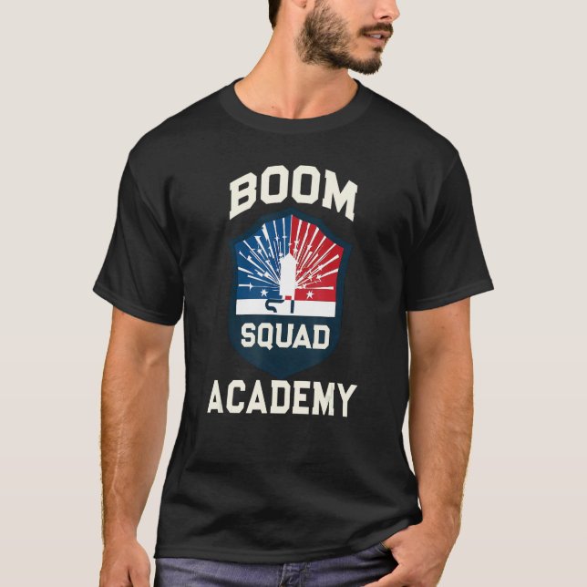 T-shirt BOOM SQUAD ACADEMY Fireworks Little Firecracker Bo (Devant)
