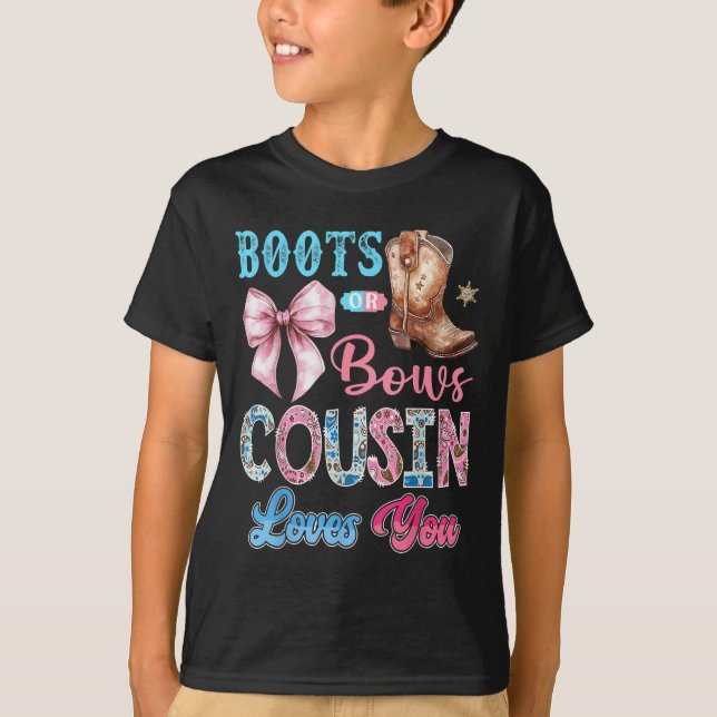 T-shirt Bottes Ou Bows Cousin Vous Aime Genre Révéler West (Devant)