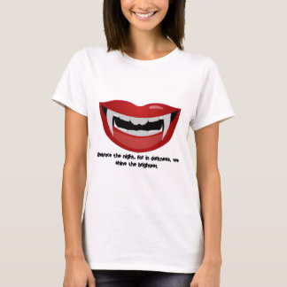 T-shirt Bouche de vampire avec des crocs et des dents