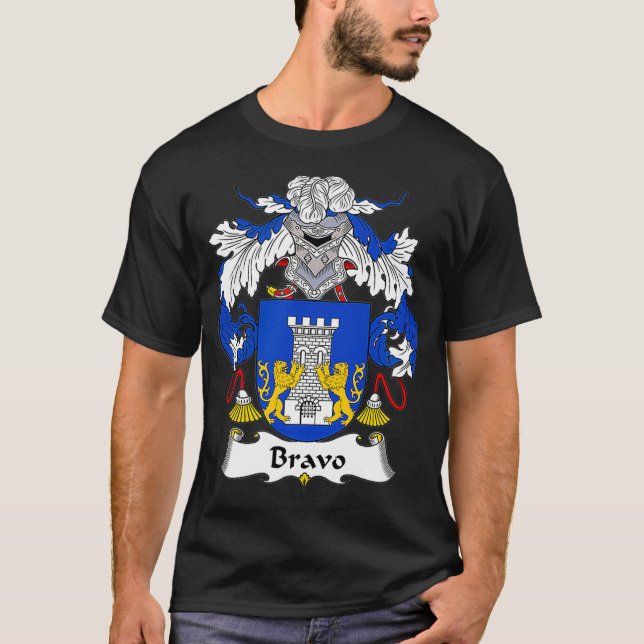 T-shirt Bravo Manteau d'armoiries Famille Crest (Devant)