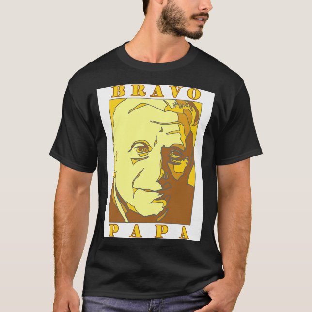 T-shirt Bravo Papa New Pe Benedict Xvi  (Devant)