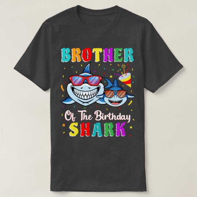 T-shirt Brother Of Shark Birthday Family Birthday Litt (Design devant)