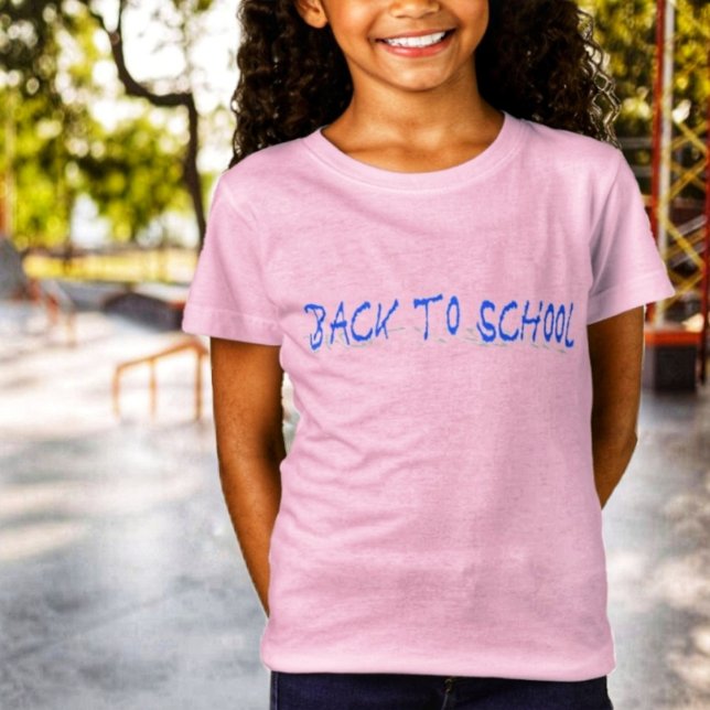 T-Shirt BTS bleu foncé (Such a cute t-shirt, for a cute kid!)