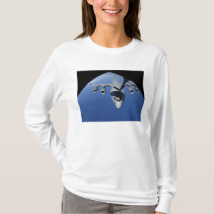 T-shirt C.A. - 17 Globemaster III reçoit le carburant 2