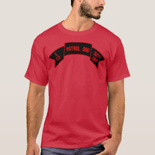 T-shirt C Co 52nd Infantry Patrol Dog Scroll wo Texte