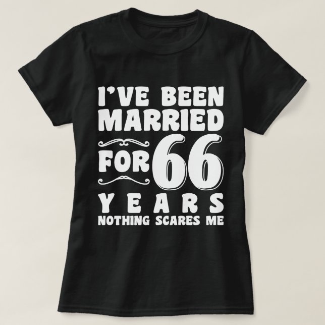 T-shirt Cadeau de fiançailles pour 66 ans de mariage (Design devant)